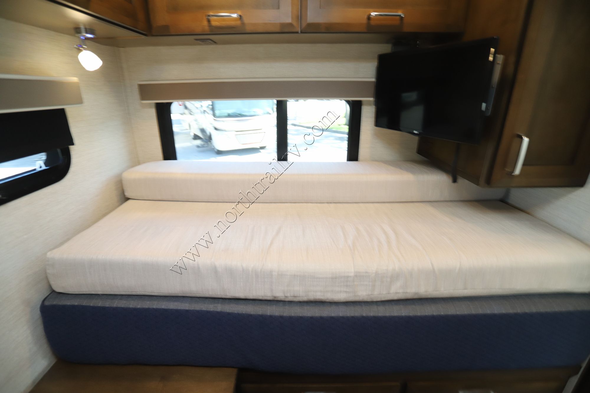 Used 2021 Tiffin Motor Homes Wayfarer 25TW Class C  For Sale