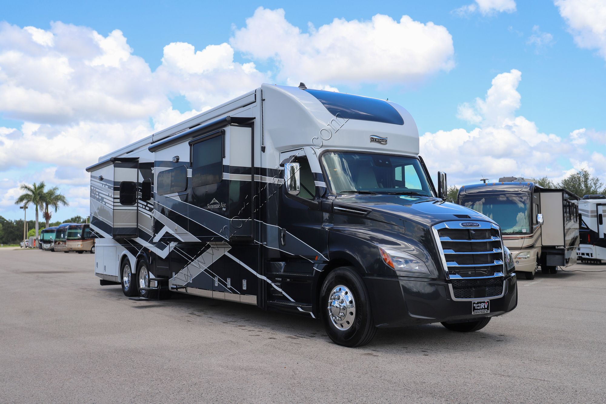 New 2026 Newmar Supreme Aire Xt 4505 Super C  For Sale
