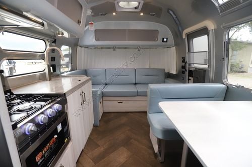 2026 Airstream International 28RB