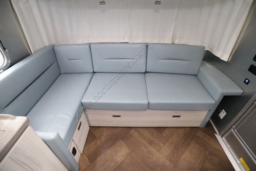 2026 Airstream International 28RB