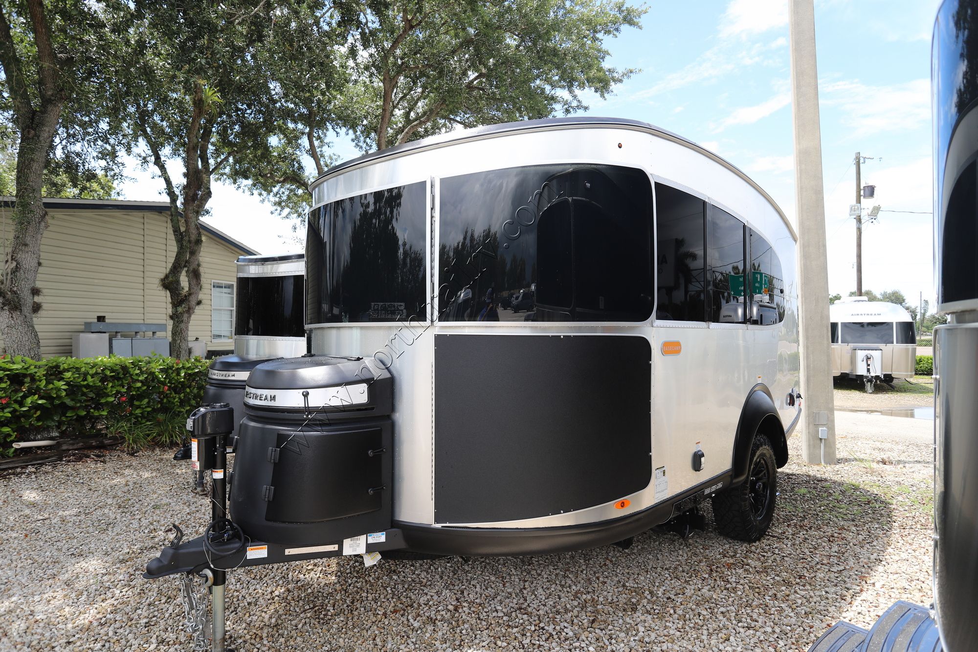 New 2026 Airstream Basecamp 20XE Travel Trailer  For Sale