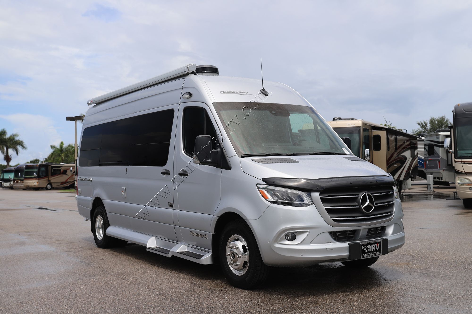 Used 2023 Pleasure-Way Plateau FL Class B  For Sale