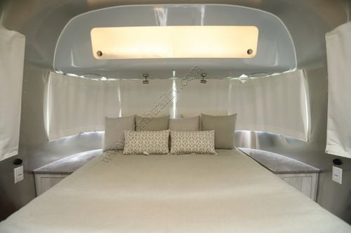 2026 Airstream International 28RB