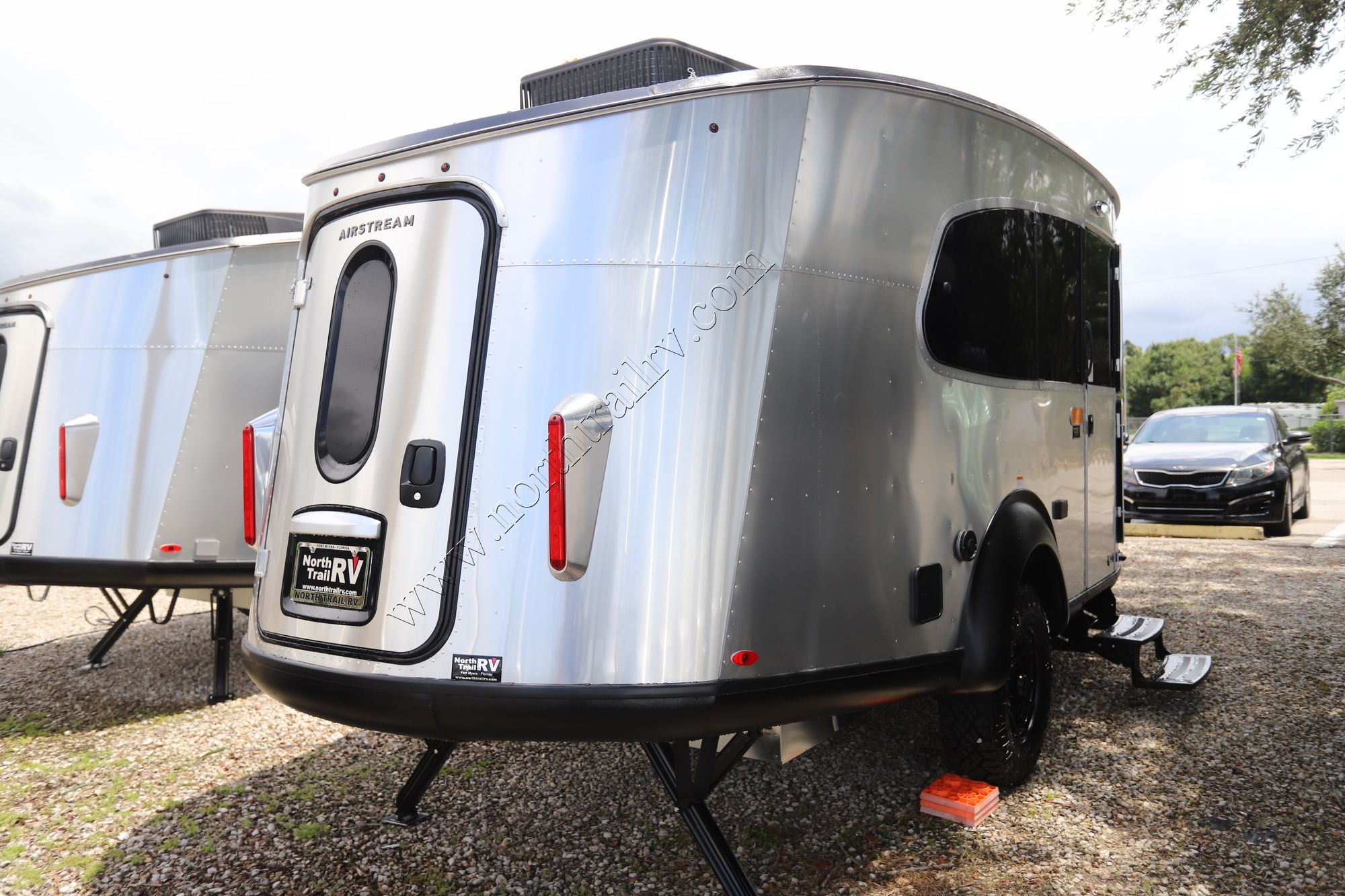 New 2026 Airstream Basecamp 20XE Travel Trailer  For Sale