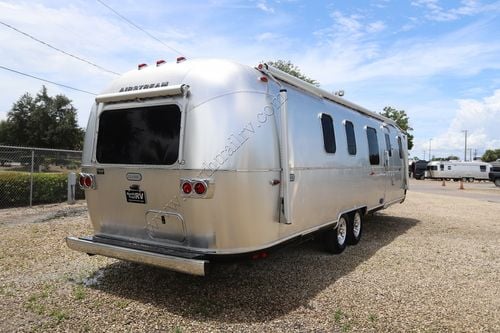 2026 Airstream Classic 33FB Travel Trailer