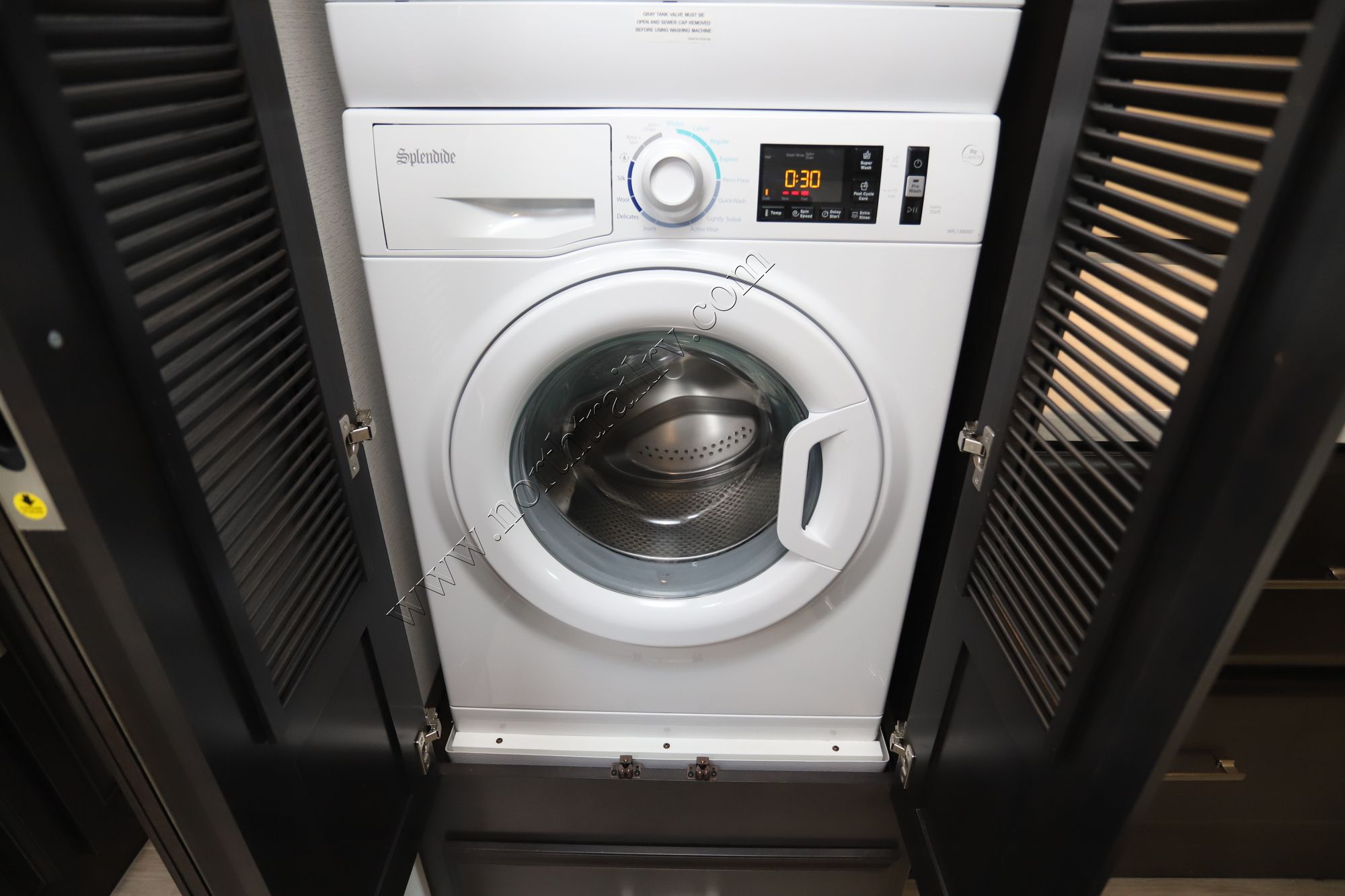New 2026 Jayco Seneca Prestige 37K Super C  For Sale
