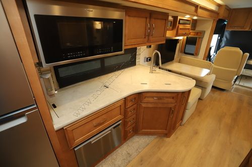 2024 Newmar Canyon Star 3947