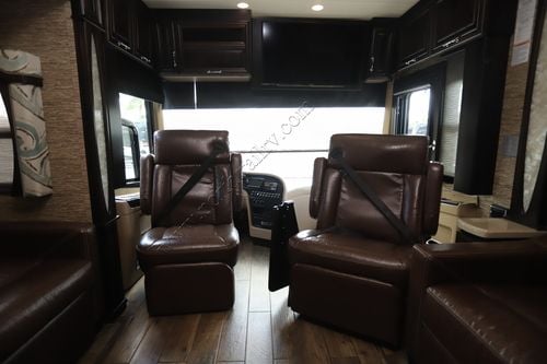2017 Newmar Mountain Aire 4519