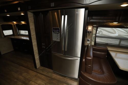 2017 Newmar Mountain Aire 4519