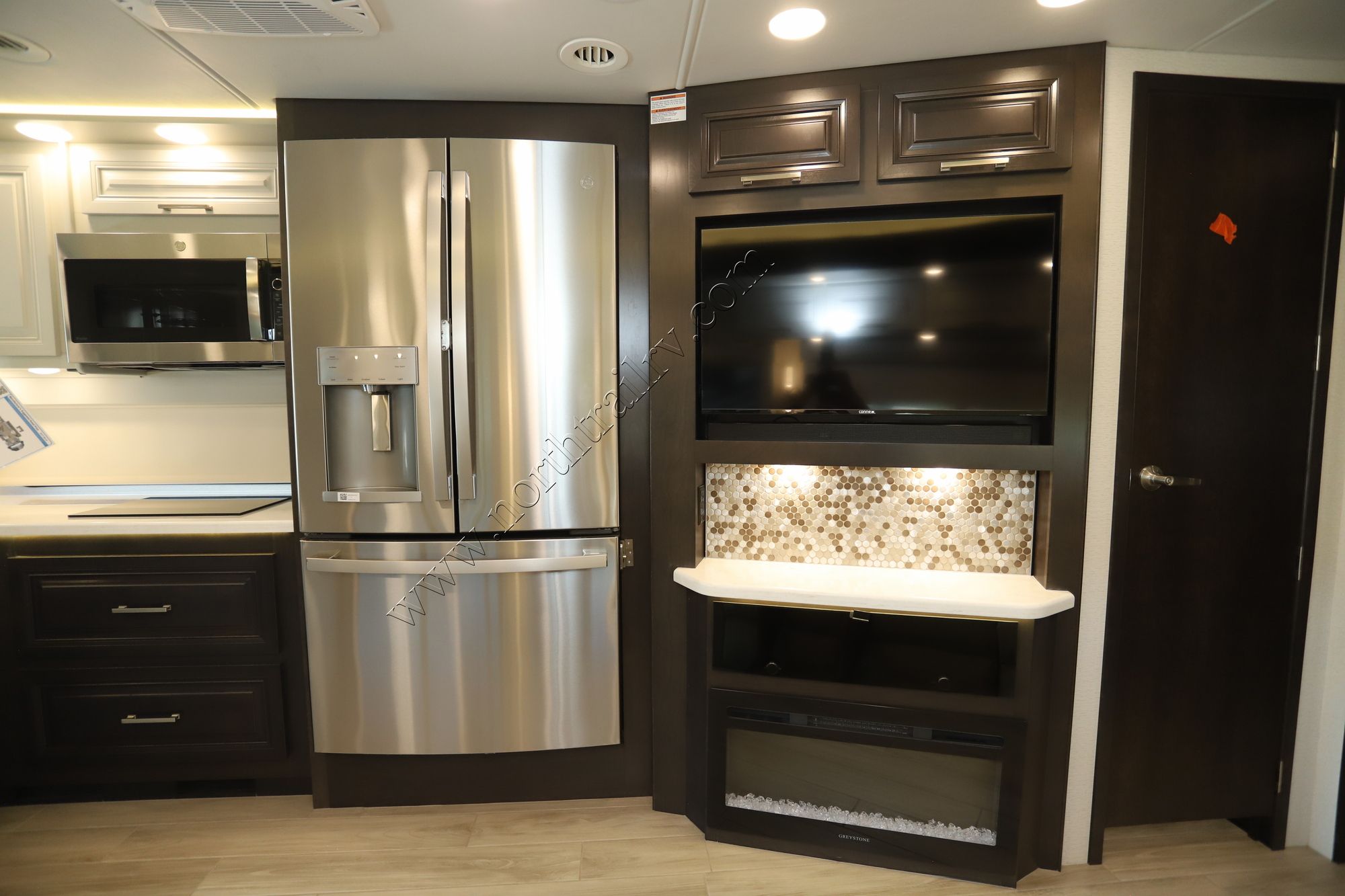 New 2026 Jayco Seneca Prestige 37K Super C  For Sale