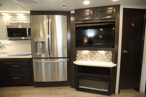 2026 Jayco Seneca Prestige 37K