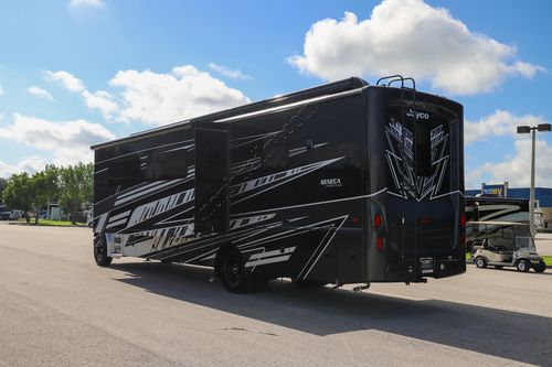 2026 Jayco Seneca Prestige 37K