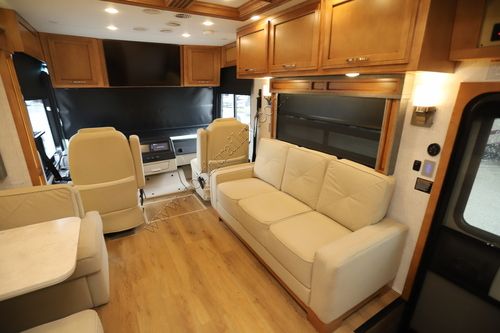 2024 Newmar Canyon Star 3947