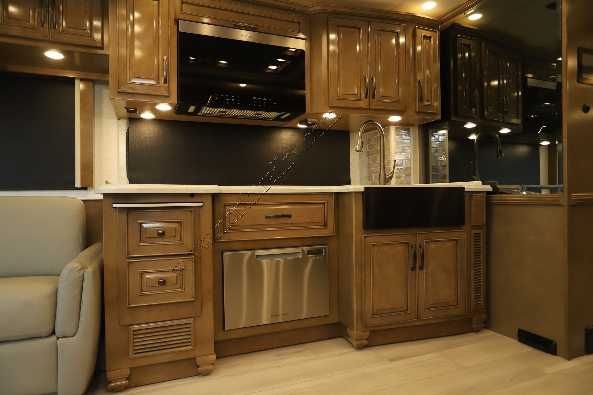 New 2026 Newmar Dutch Star 4081 Class A  For Sale