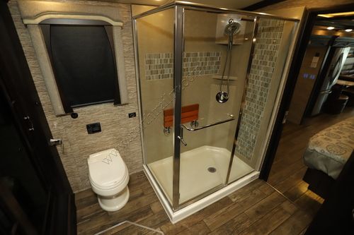 2017 Newmar Mountain Aire 4519