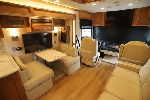 2024 Newmar Canyon Star 3947