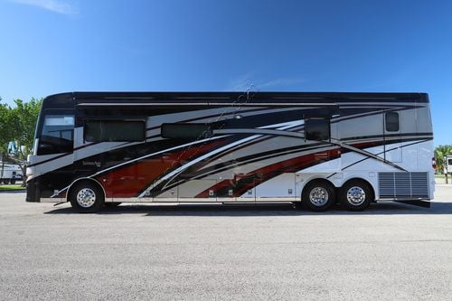 2024 Newmar London Aire 4521