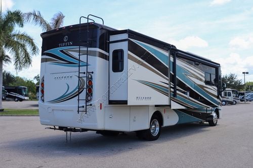 2017 Tiffin Motor Homes Allegro 34PA