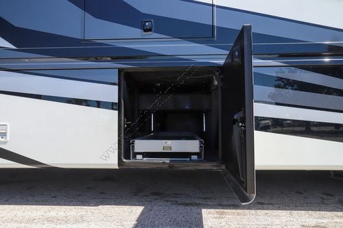 2026 Newmar Mountain Aire 4551