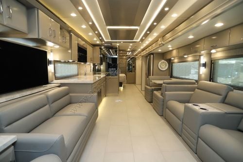 2026 Newmar Mountain Aire 4551