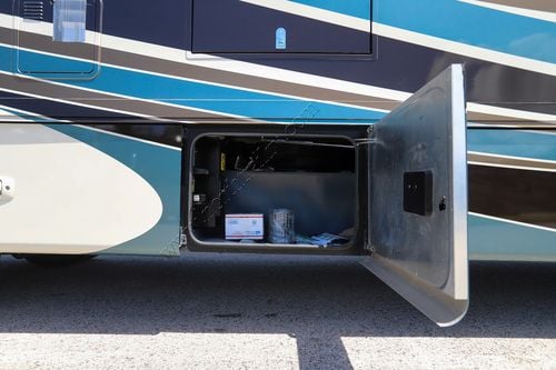 2017 Tiffin Motor Homes Allegro 34PA