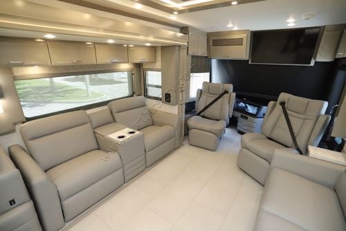 2026 Newmar Mountain Aire 4551