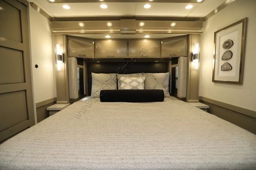 2026 Newmar Mountain Aire 4551