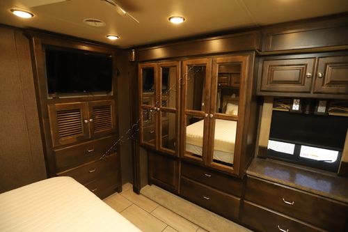 2017 Tiffin Motor Homes Allegro 34PA
