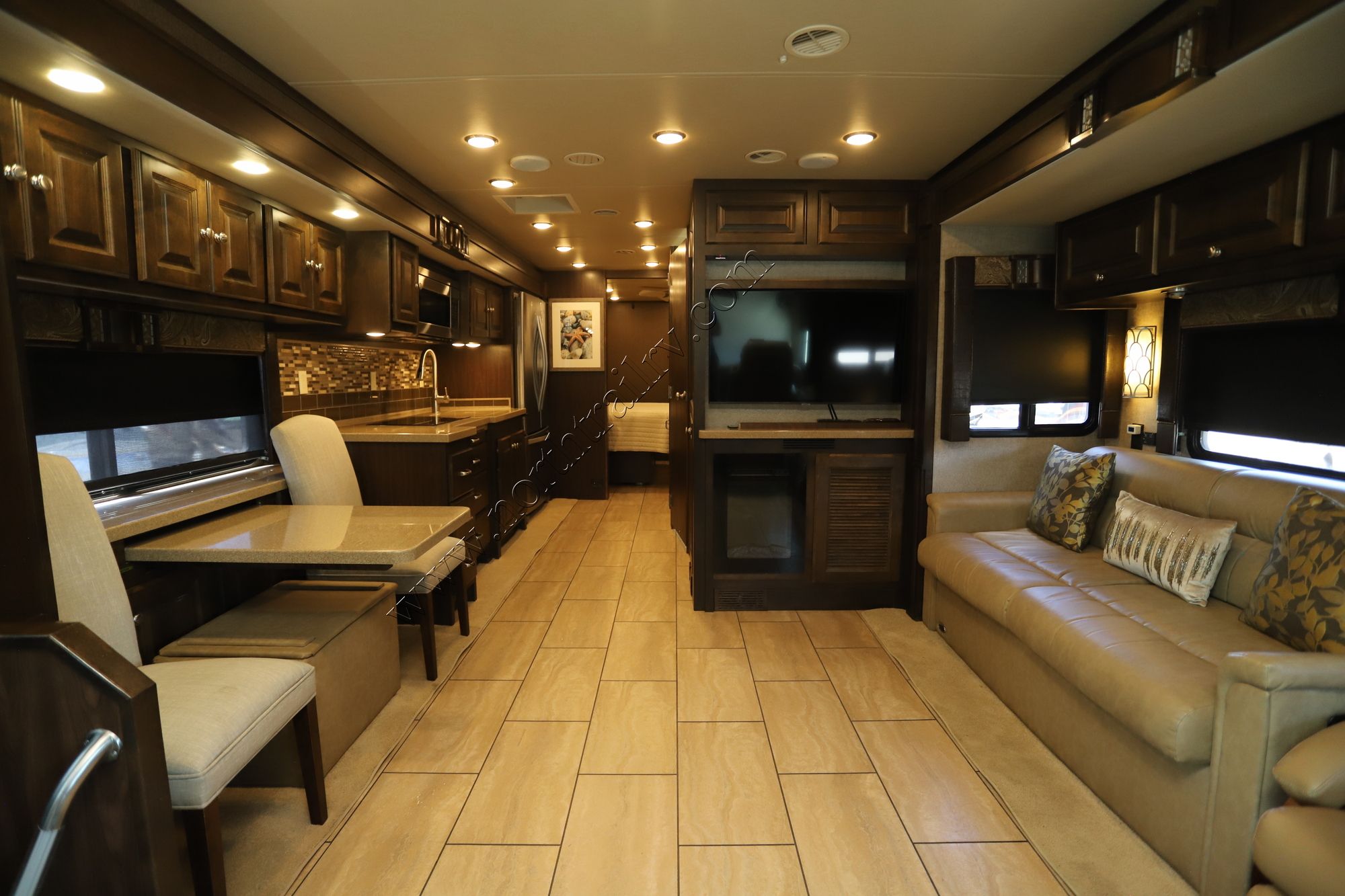 Used 2017 Tiffin Motor Homes Allegro 34PA Class A  For Sale