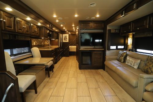 2017 Tiffin Motor Homes Allegro 34PA