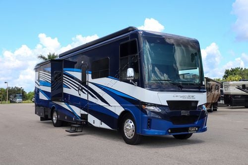 2024 Newmar Canyon Star 3947
