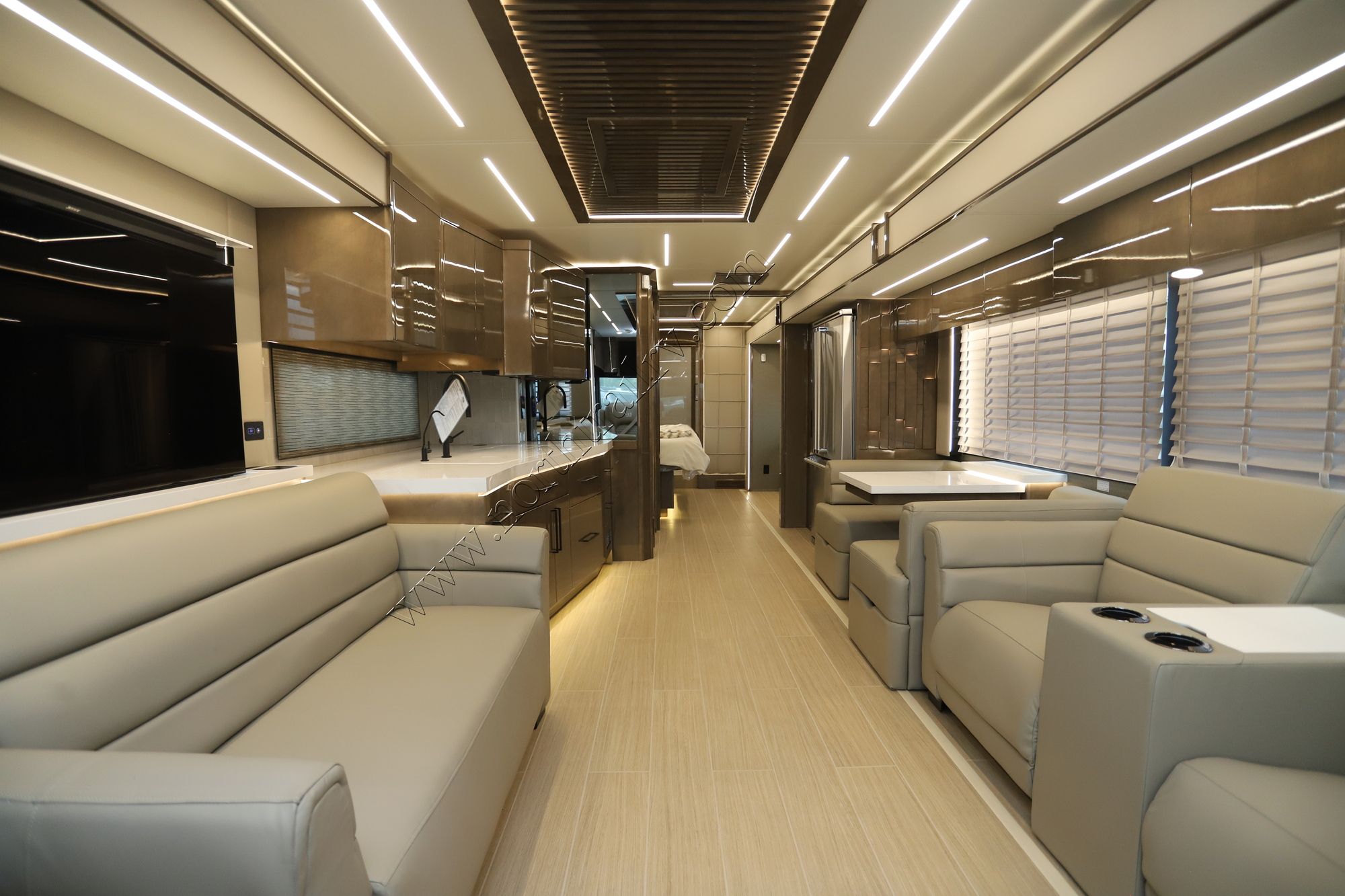 New 2026 Newmar King Aire 4531 Class A  For Sale