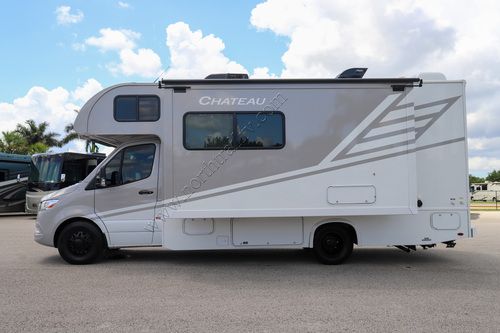 2025 Thor Chateau 24LT