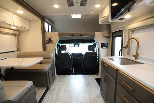 2025 Thor Chateau 24LT