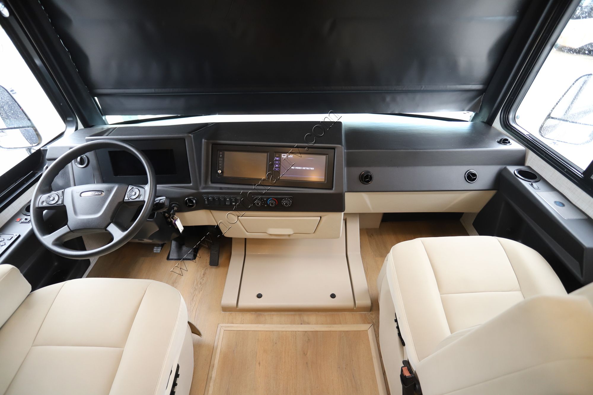 Used 2024 Newmar Canyon Star 3947 Class A  For Sale