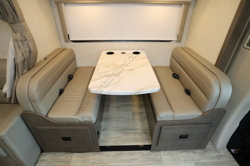 2025 Thor Chateau 24LT