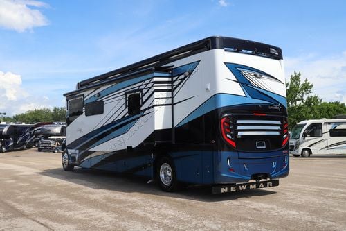 2024 Newmar Super Star 3731
