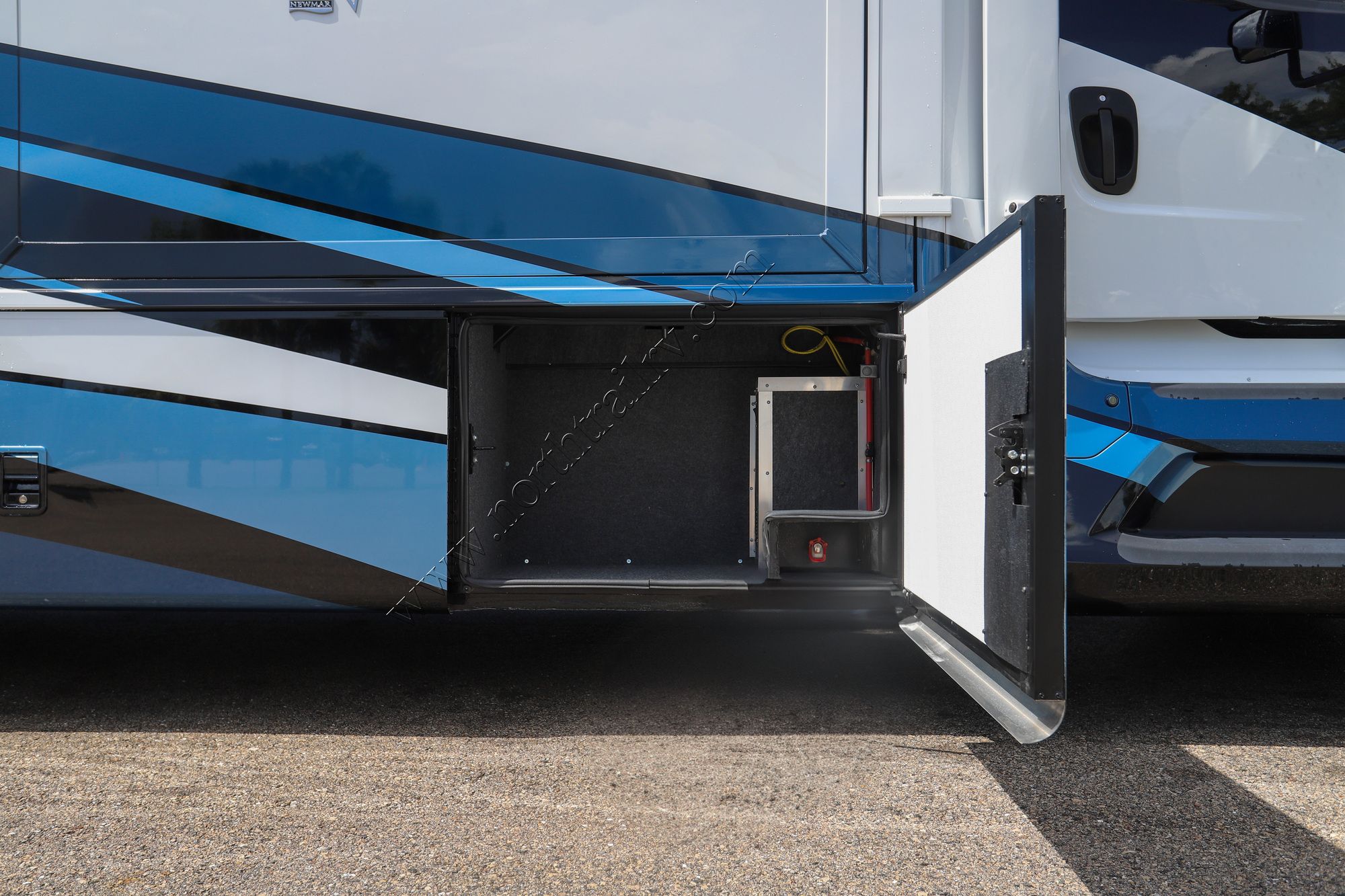 Used 2024 Newmar Super Star 3731 Super C  For Sale