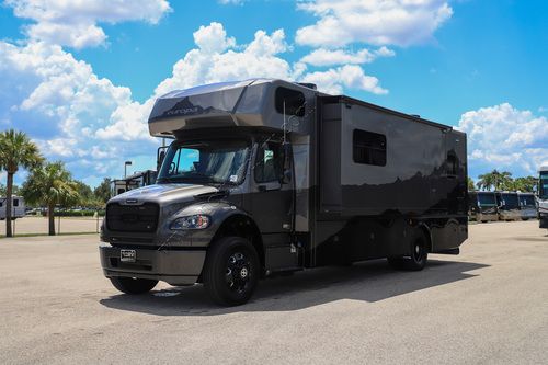 2024 Dynamax Europa 32KD