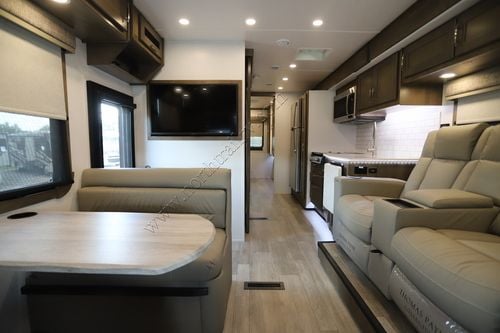 2024 Dynamax Europa 32KD