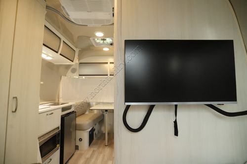 2026 Airstream Bambi 16RB