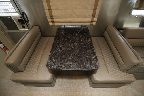 2023 Airstream Classic 33FBT