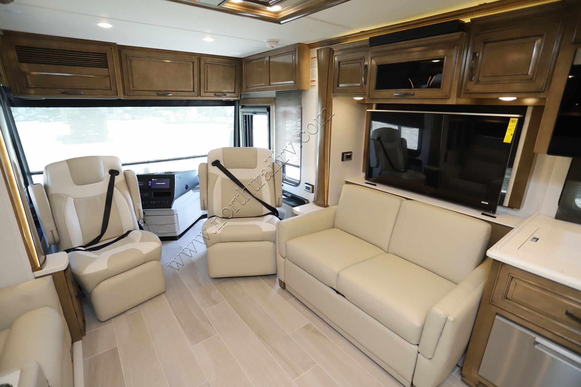 New 2026 Newmar Dutch Star 3836 Class A  For Sale