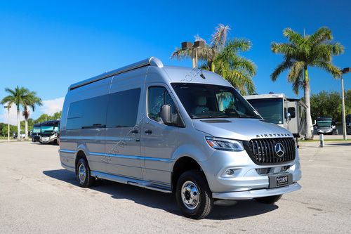 2026 Airstream Interstate 24GT 