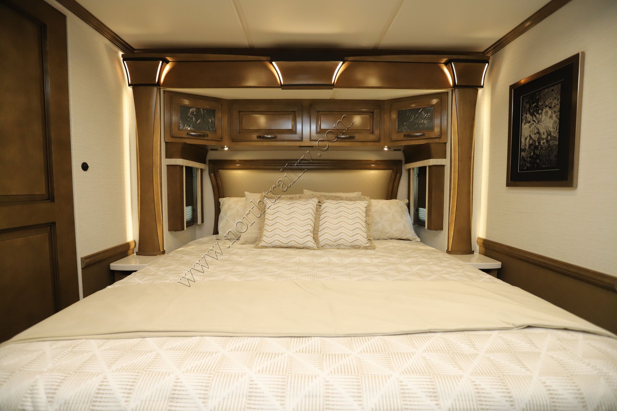 New 2026 Newmar Dutch Star 3836 Class A  For Sale