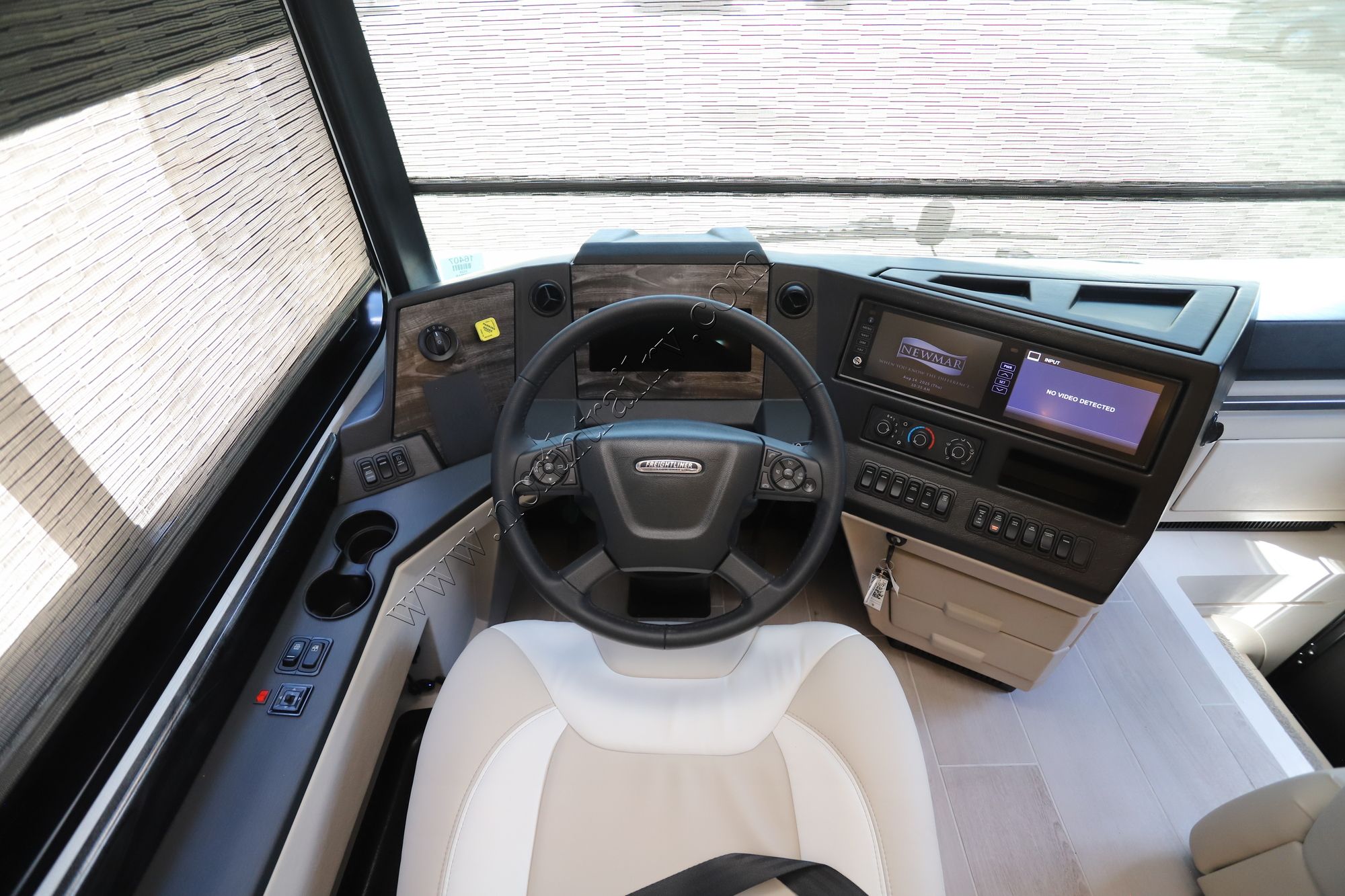 New 2026 Newmar Dutch Star 3836 Class A  For Sale