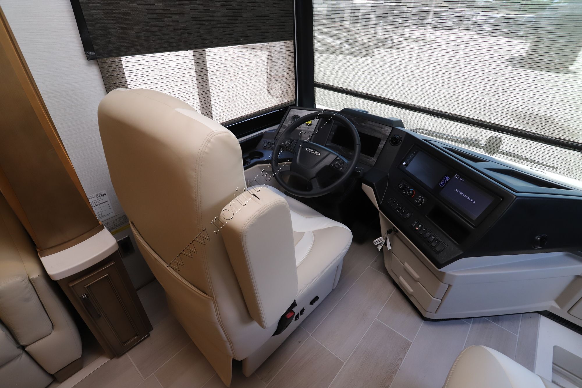 New 2026 Newmar Dutch Star 3836 Class A  For Sale