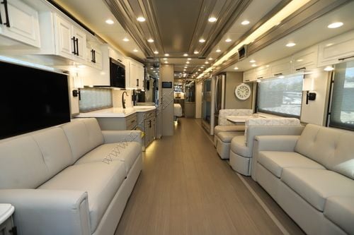 2026 Newmar London Aire 4540