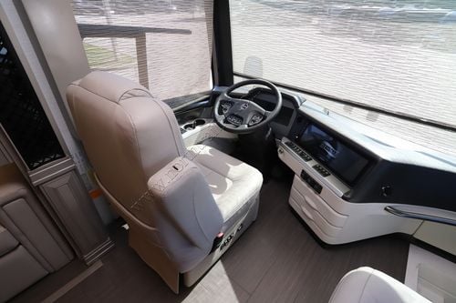2026 Newmar London Aire 4540