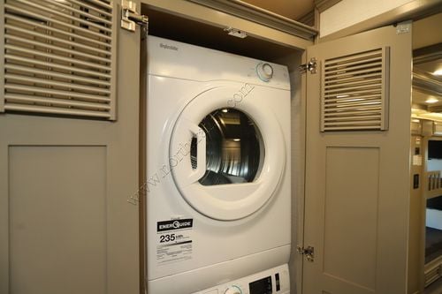2026 Newmar London Aire 4540